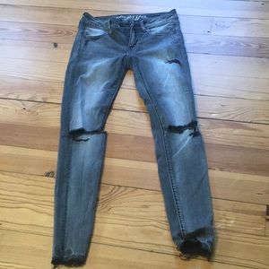 American Eagle, size 4 - super stretch jogging